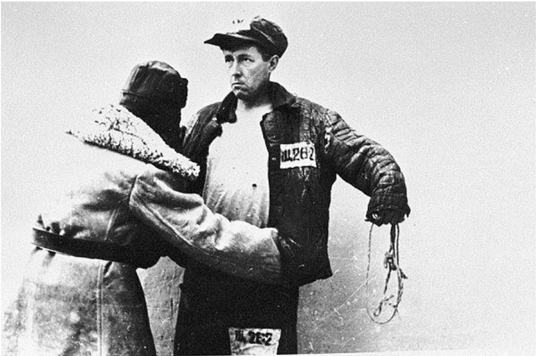 Александр Солженицын в лагере